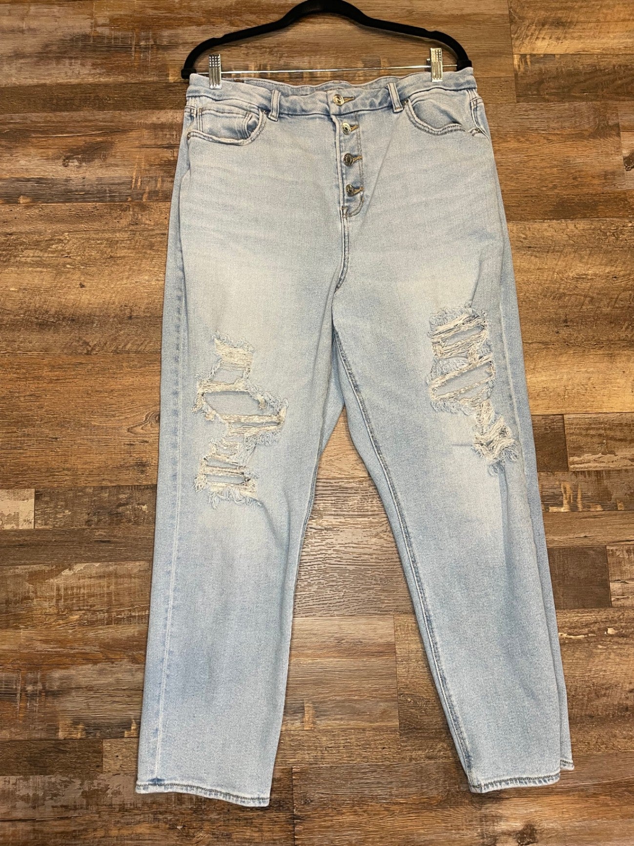 American Eagle Jeans 16 Light blue