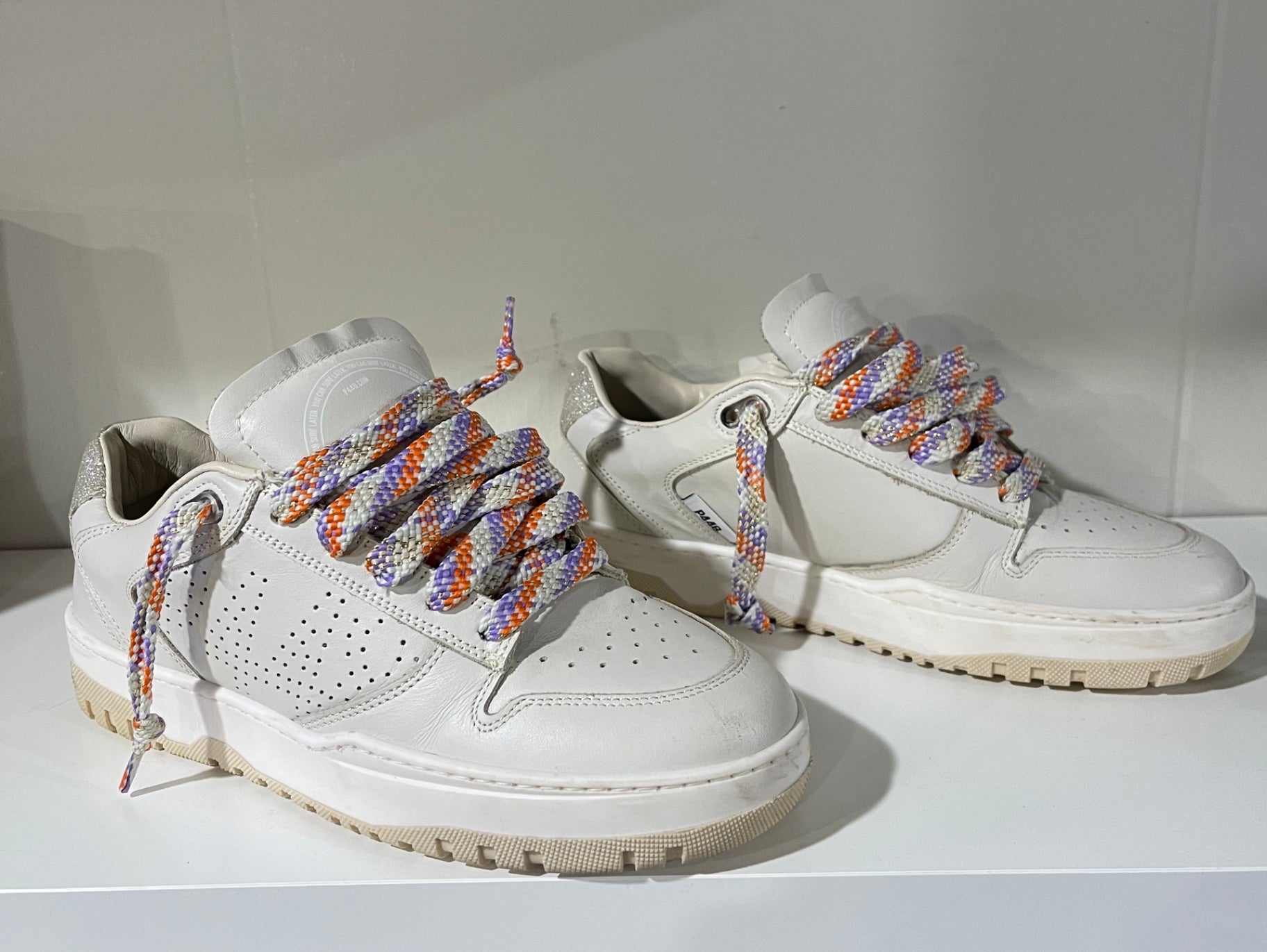 P448 Sneakers 8 - 8.5